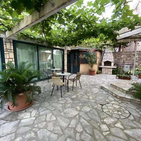 Guesthouse Tri Palme Bečići Екстериор снимка