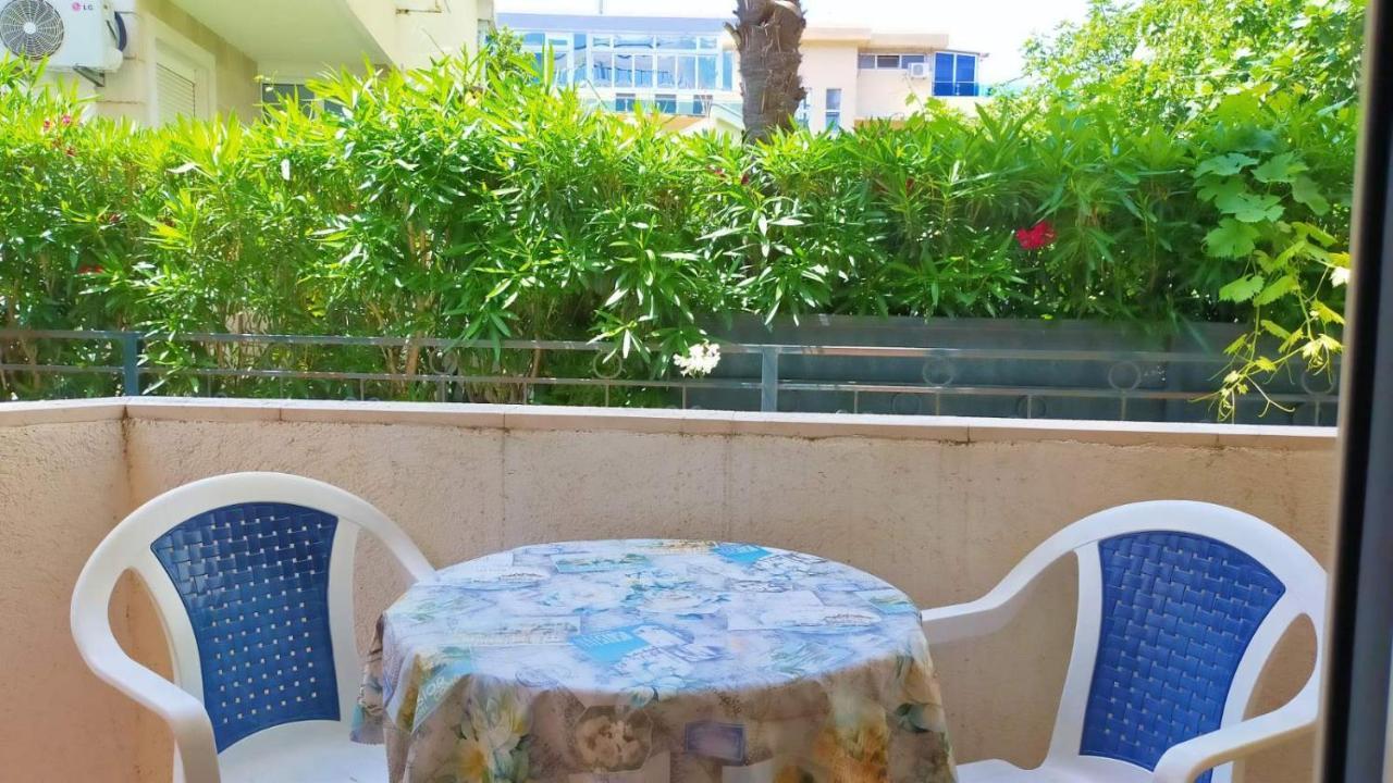 Guesthouse Tri Palme Bečići Екстериор снимка